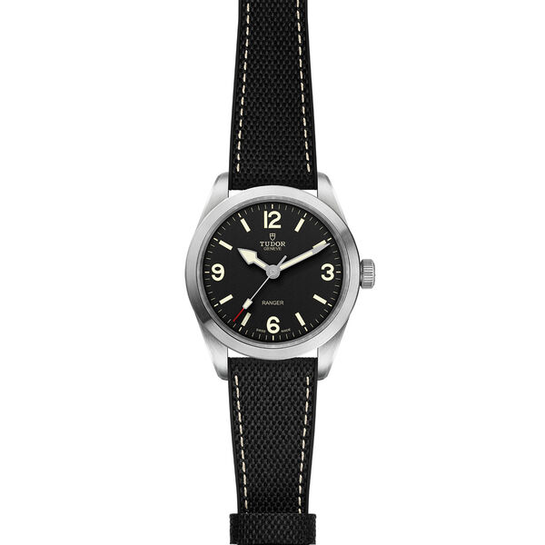Ranger 39 mm automatique en acier inoxydable